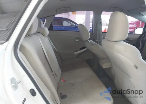 2011 Toyota Prius Two z USA, uszkodzony, nr VIN JTDKN3DU1B5352857